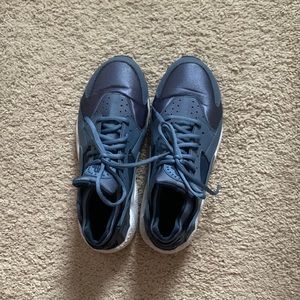 Women’s Nike Huaraches